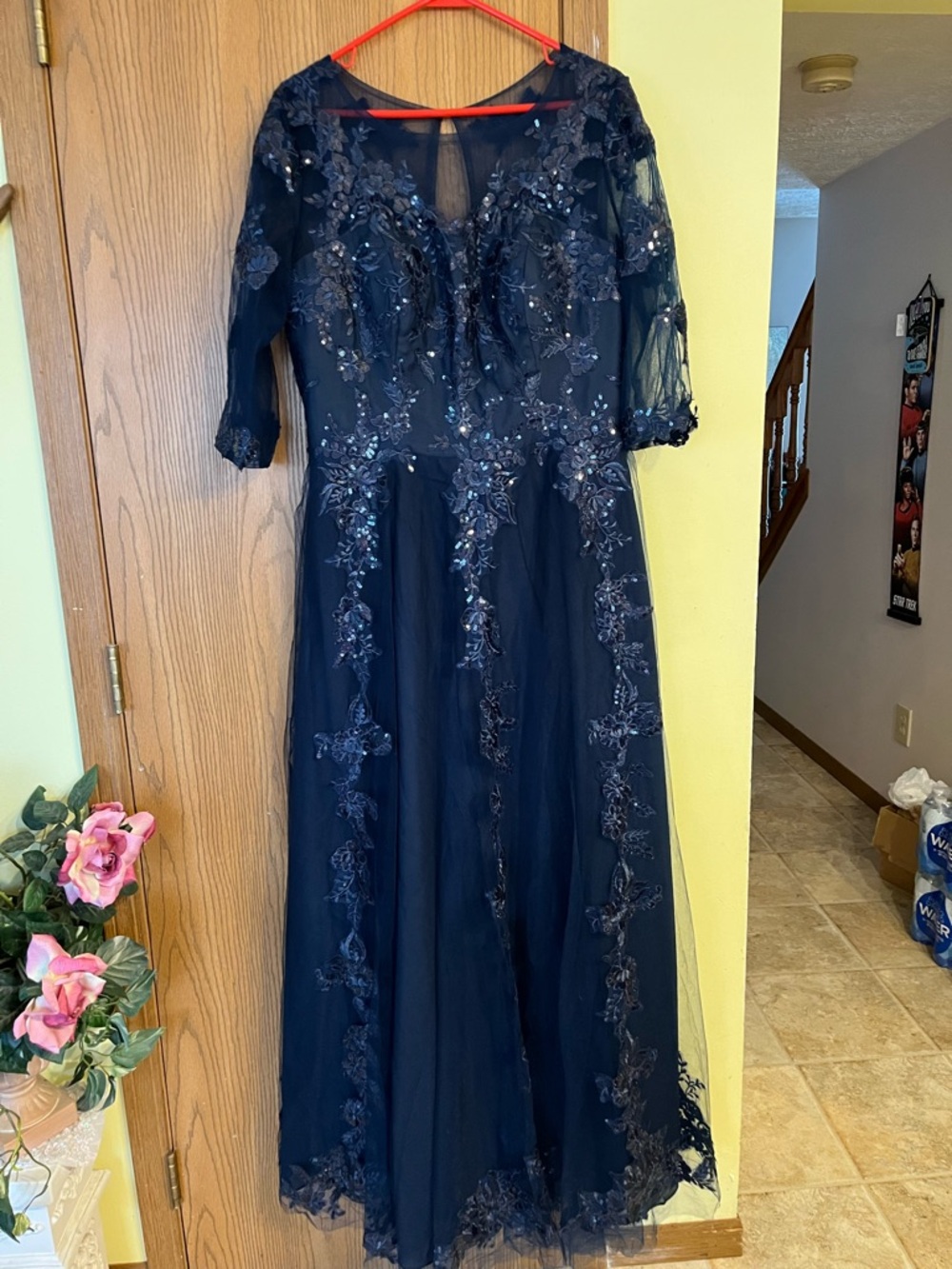 Elegant Navy Blue Embroidered Evening Dress